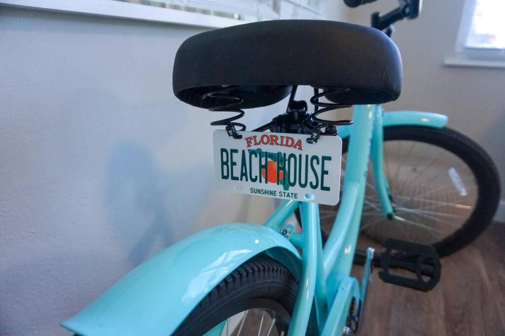 The Beach House At Seascape Steps From The Beach, Marina And Shops! 웨스트 팜 비치 외부 사진