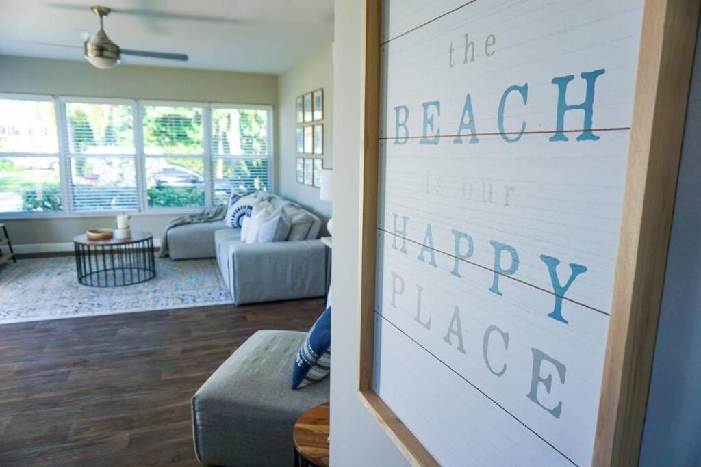 The Beach House At Seascape Steps From The Beach, Marina And Shops! 웨스트 팜 비치 외부 사진